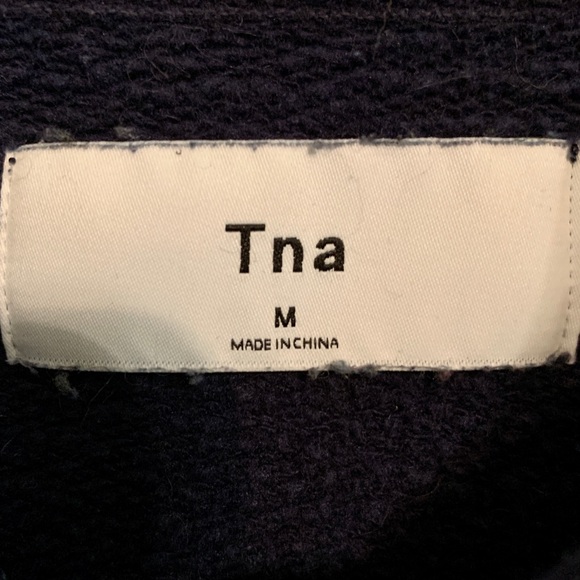 TNA “Warm-Up Sweater” Cropped - Picture 2 of 4